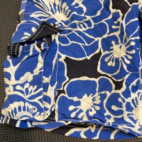 Lands’ End Kids Swim Trunk Size Medium 10/12 - Picture 3 of 8